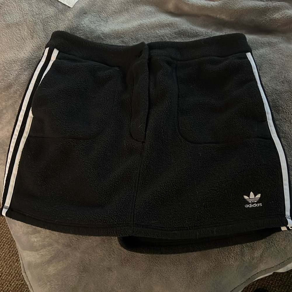 adidas fleece skirt with pockets